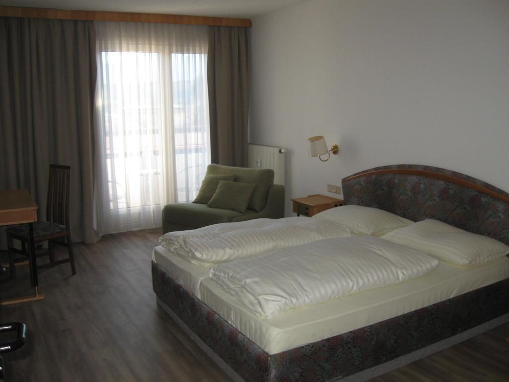 Holiday Apartments Warmbad Villach Exterior foto